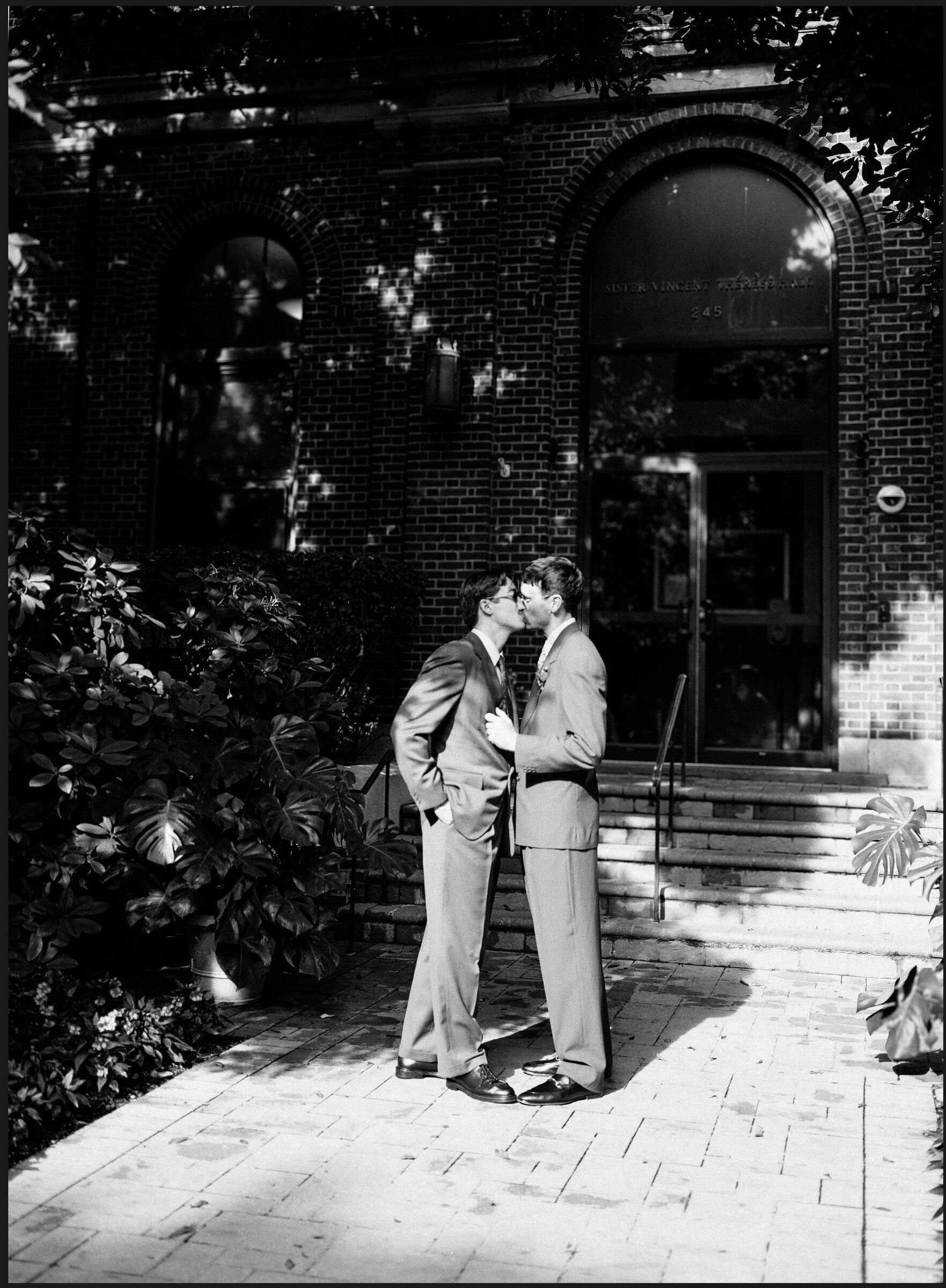 Jackson and Alistair's Brooklyn wedding, captured on film by Lana Dubkova, photo 81